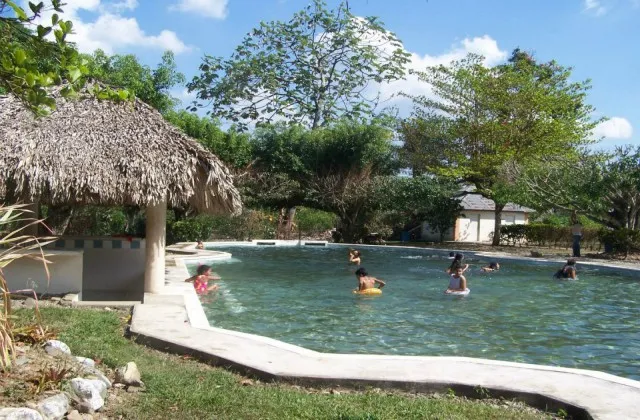 Rancho Piscina Garcia Bonao piscina